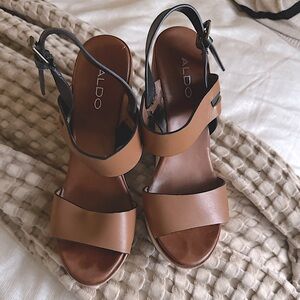 Aldo Wedges